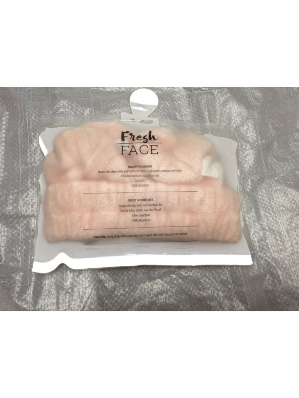 Fresh Face Beauty Headband & Wrist Scrunchies Set Pink Microfiber New - Picture 2 of 2